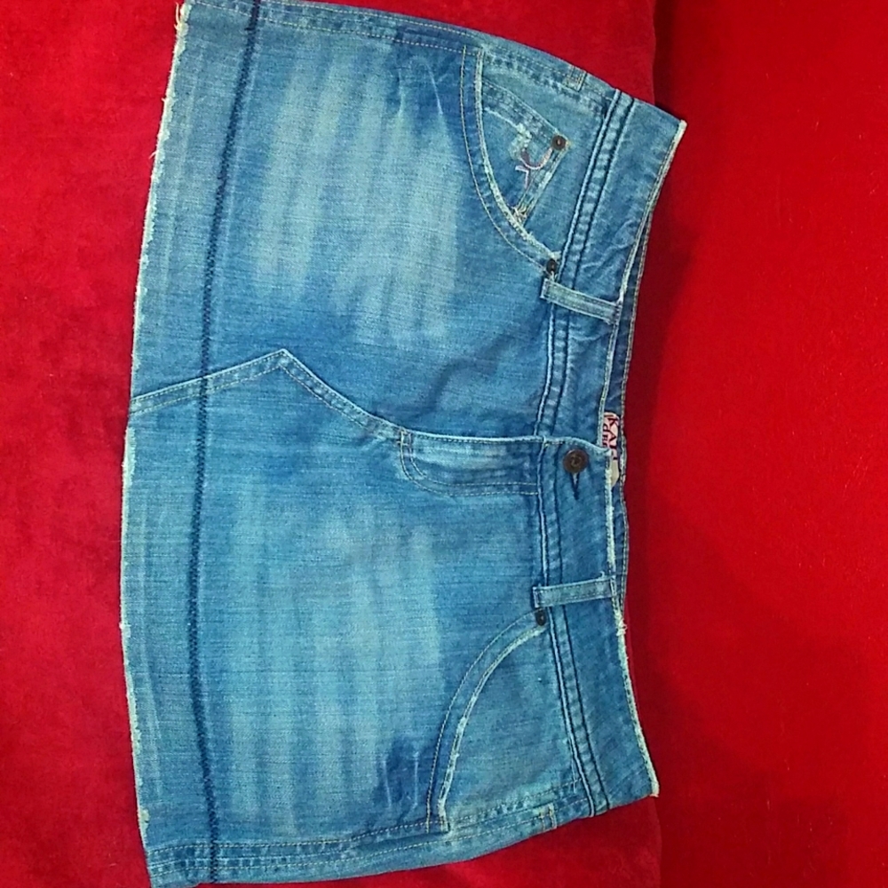 Women's skirt